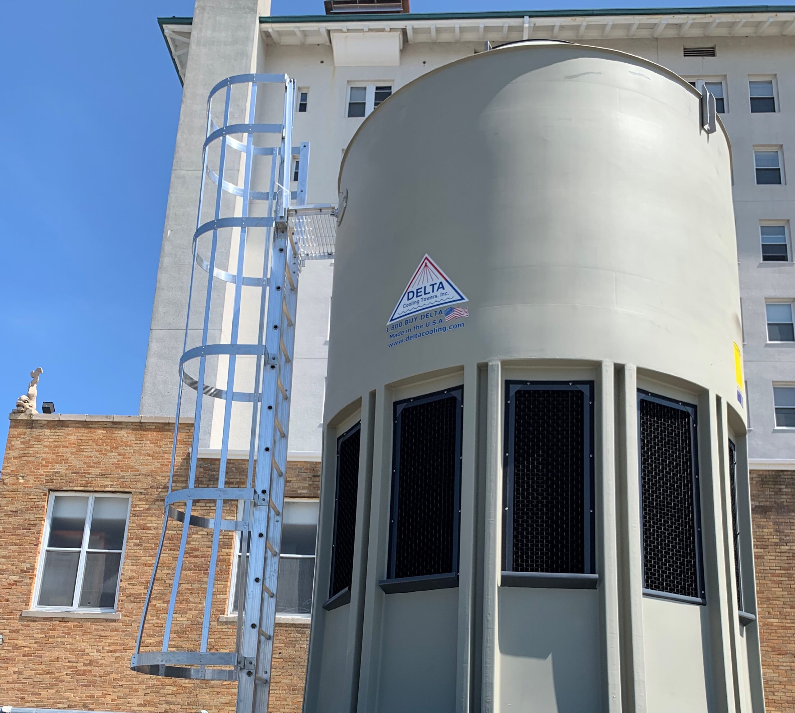 5 Reasons to Consider Replacing a Metal Cooling Tower